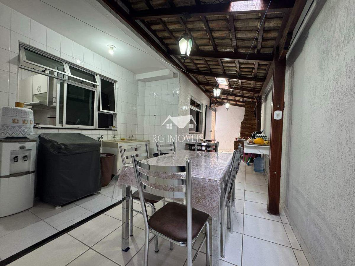 Apartamento, Barreiro, 3 Quartos, 2 Vagas, 1 Suíte