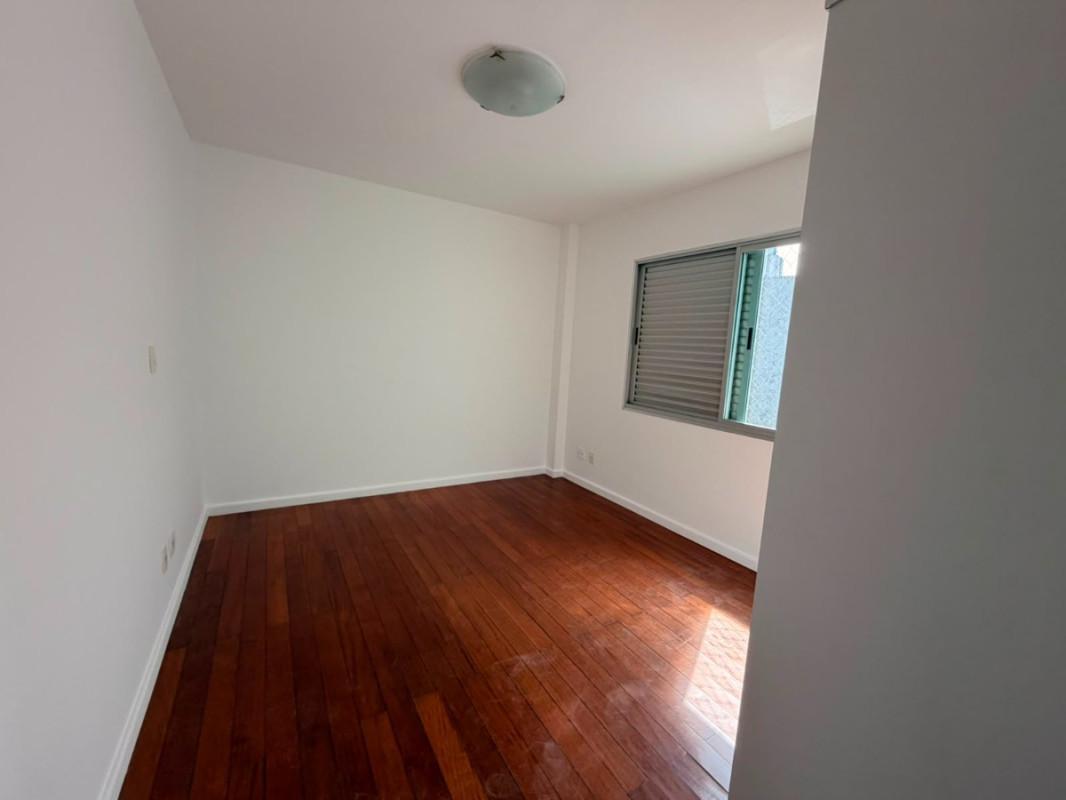 Apartamento, Cruzeiro, 4 Quartos, 2 Vagas, 1 Suíte
