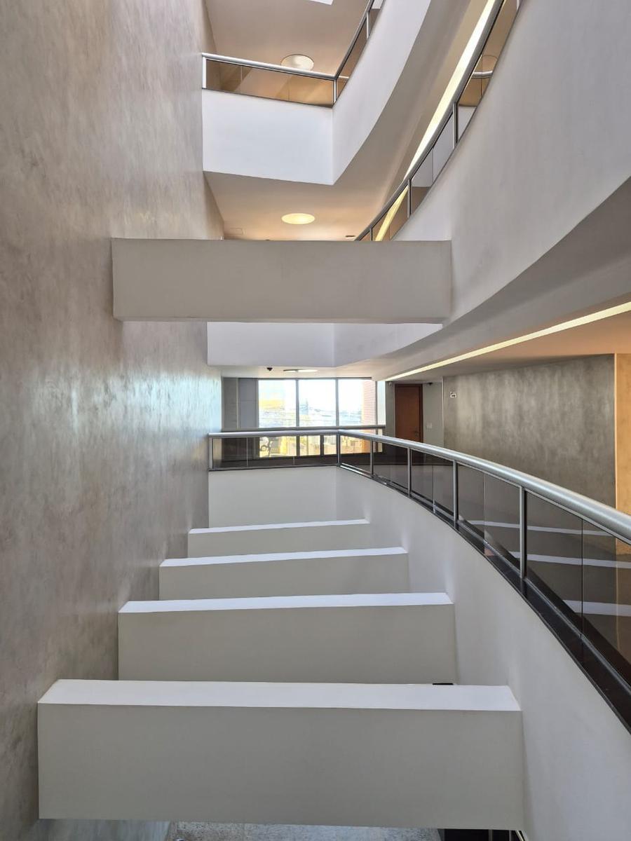 Sala, São Bento, 0 Quarto, 0 Vaga
