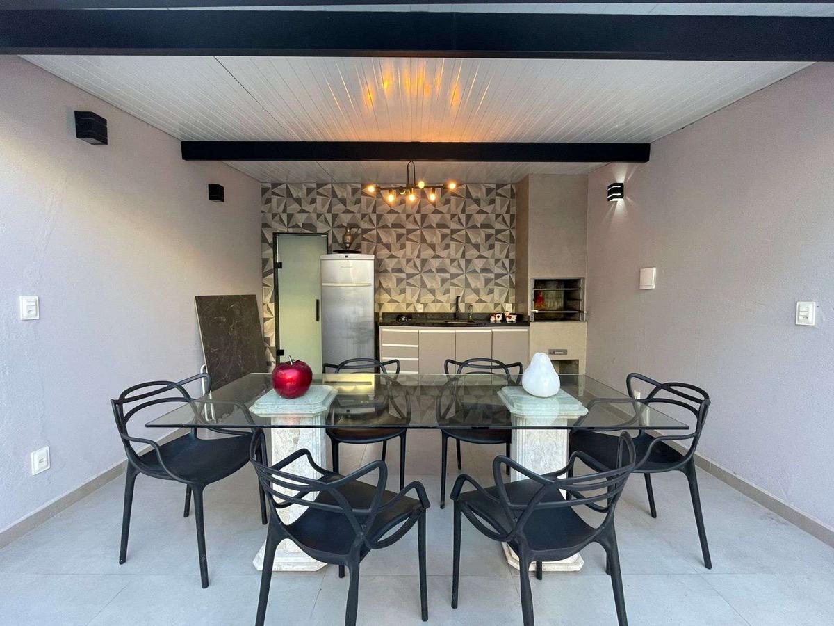Casa, Santa Efigênia, 3 Quartos, 2 Vagas, 1 Suíte