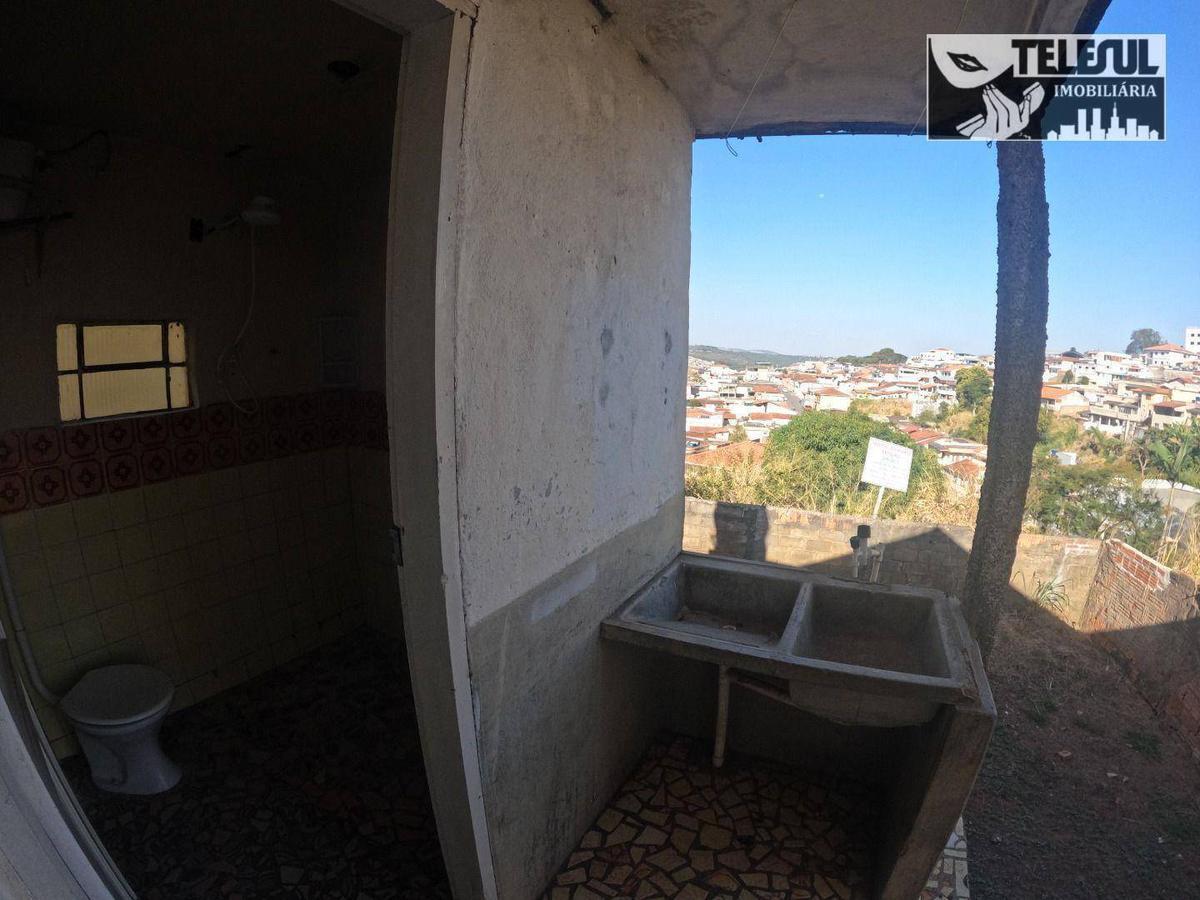 Casa, Centro, 3 Quartos, 0 Vaga