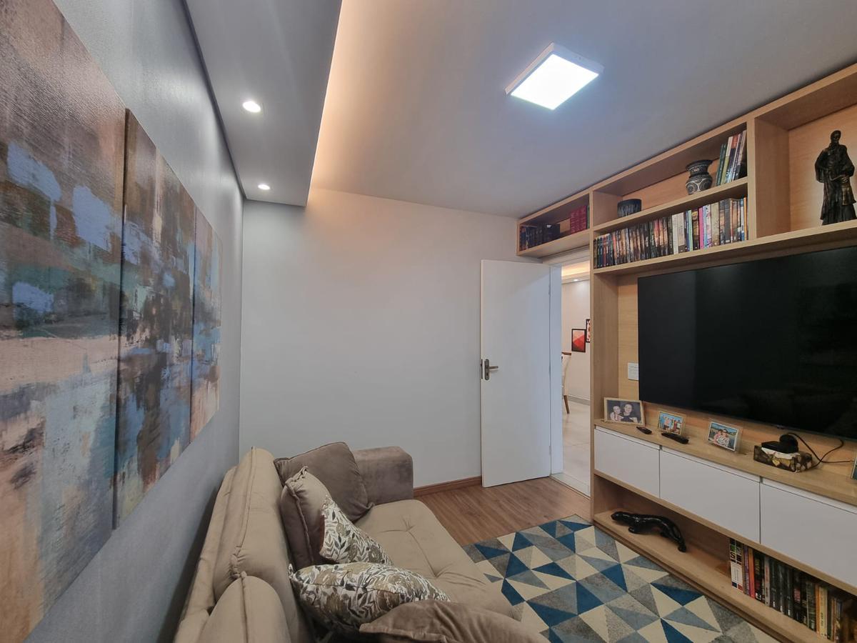 Apartamento, Centro, 2 Quartos, 1 Vaga