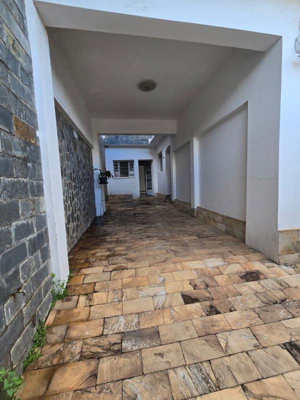 Casa, Serrano, 5 Quartos, 7 Vagas, 2 Suítes
