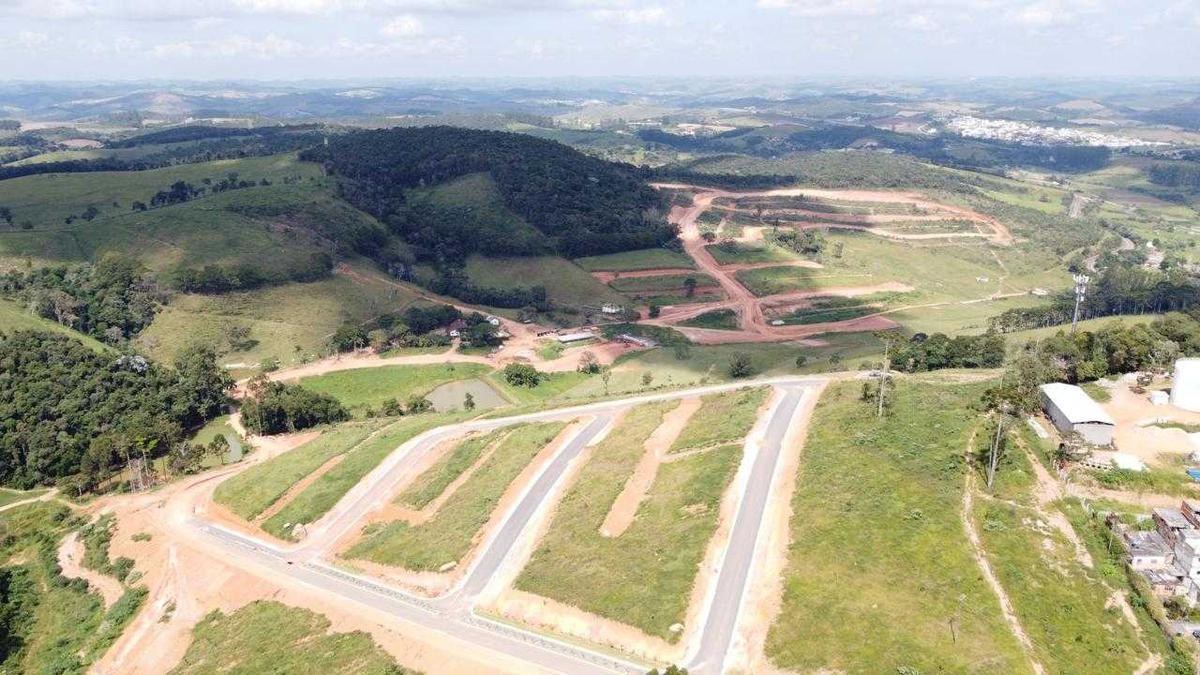 Lote, Centro, 0 Quarto, 0 Vaga