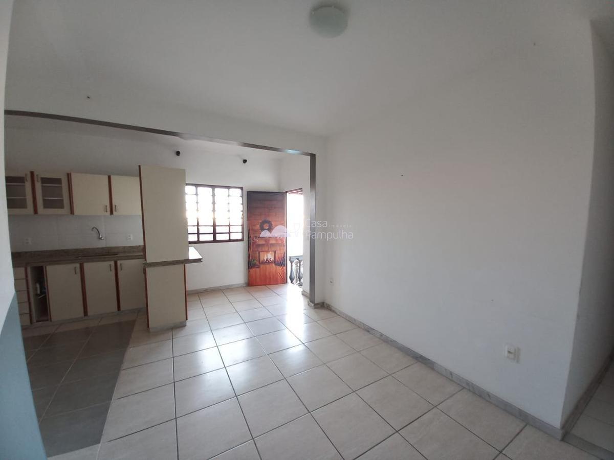 Casa, Jardim Leblon, 2 Quartos, 5 Vagas, 1 Suíte