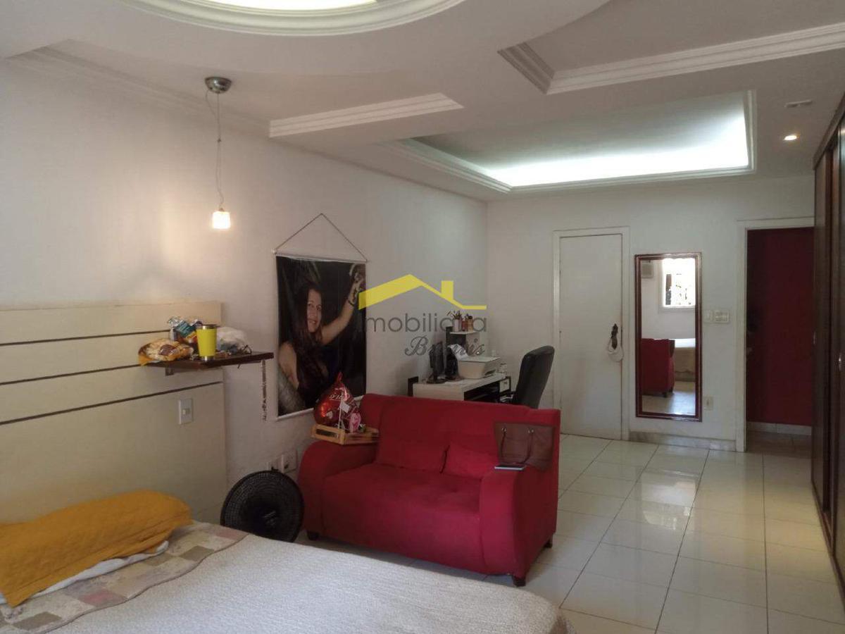 Casa, Cinquentenário, 3 Quartos, 4 Vagas, 2 Suítes