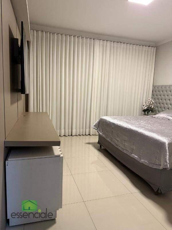 Casa, Europa, 3 Quartos, 3 Vagas, 1 Suíte