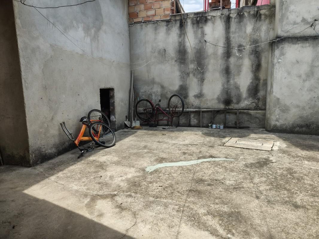 Casa, Lagoa, 3 Quartos, 3 Vagas, 1 Suíte