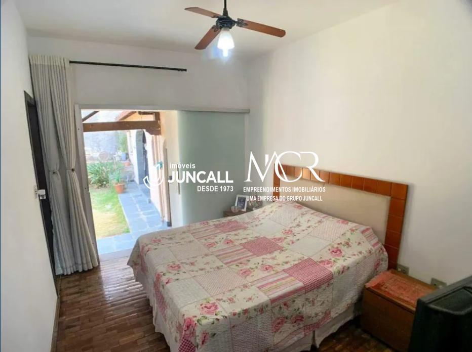 Casa, Cachoeirinha, 4 Quartos, 3 Vagas, 1 Suíte