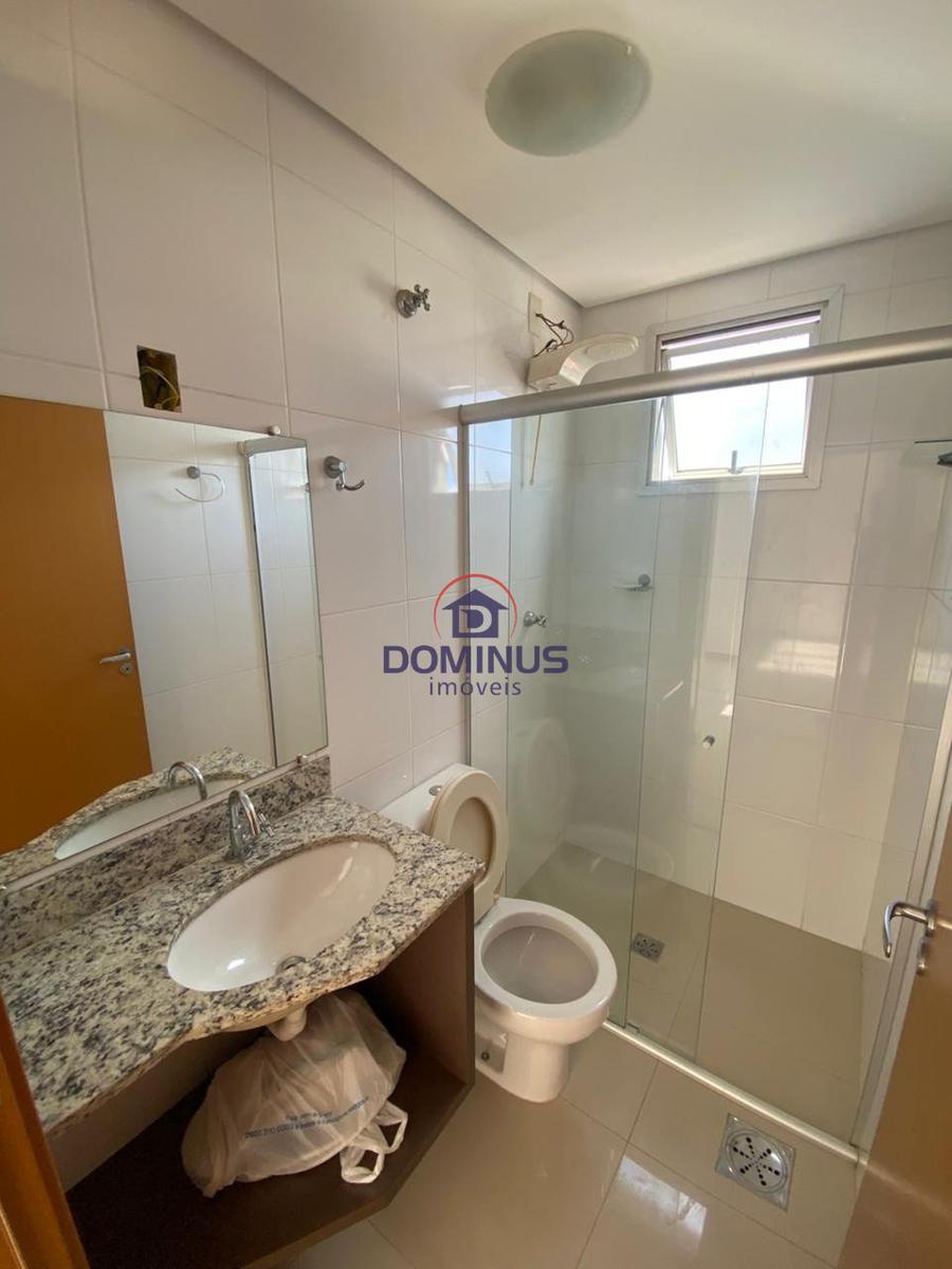 Apartamento, Sagrada Família, 2 Quartos, 2 Vagas, 1 Suíte