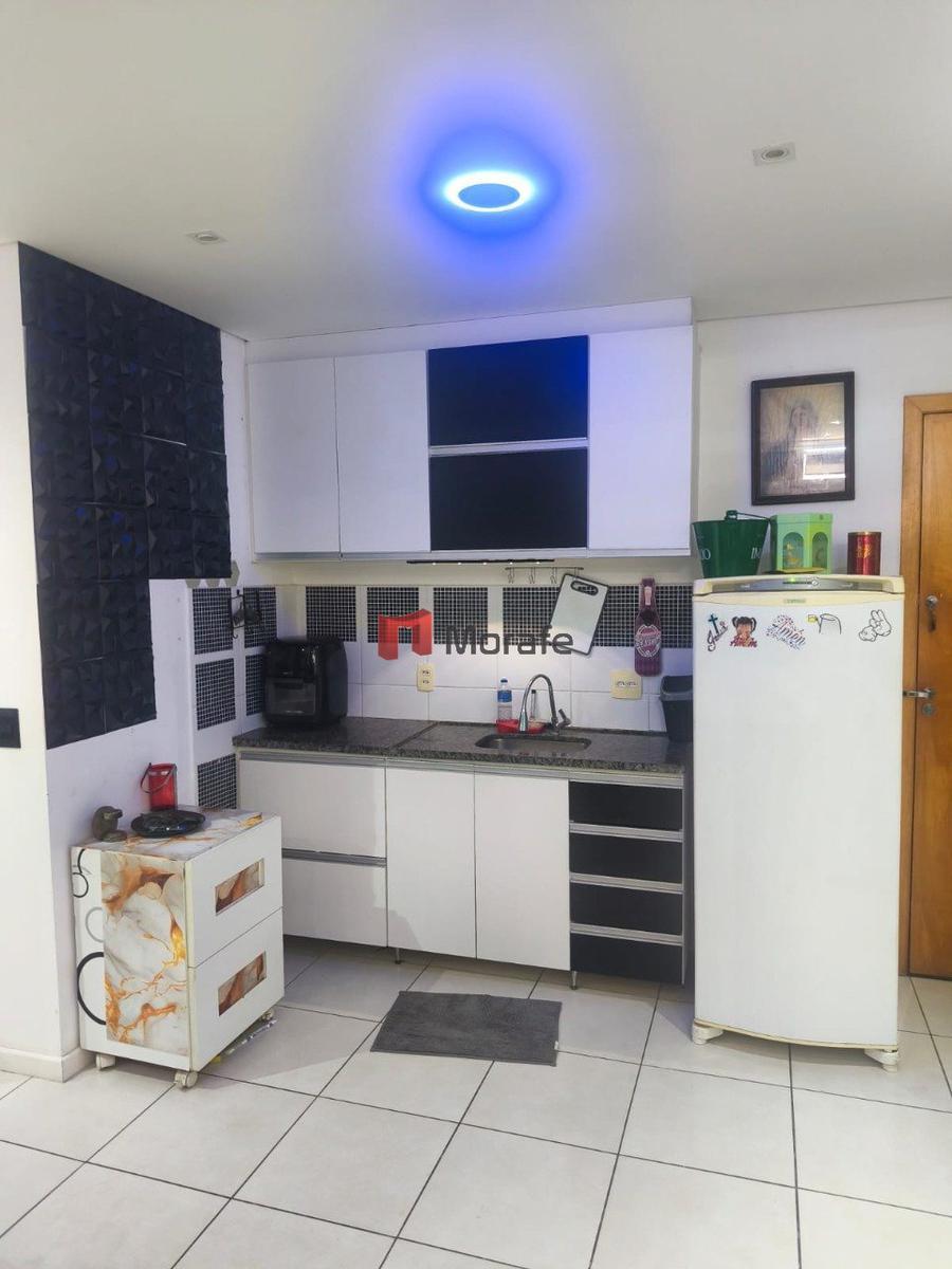 Apartamento, Centro, 2 Quartos, 0 Vaga