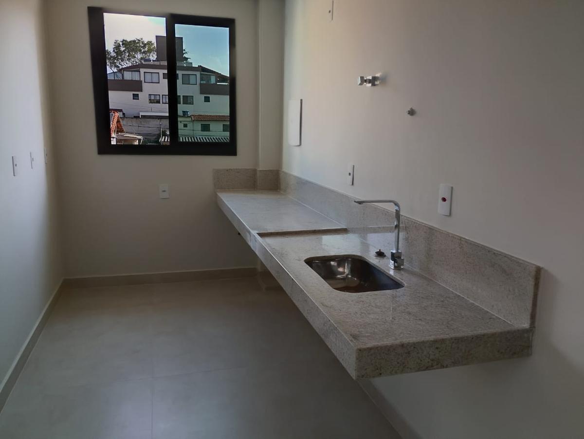 Cobertura, Itapoã, 3 Quartos, 2 Vagas, 2 Suítes