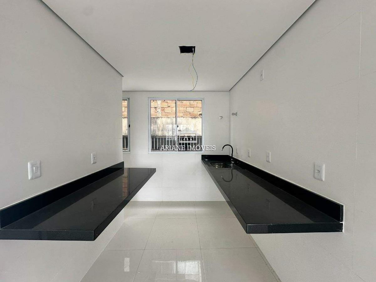 Apartamento, Vila Paris, 2 Quartos, 2 Vagas, 2 Suítes