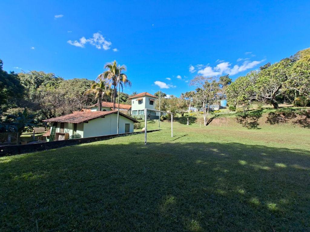 Fazenda, Ravena, 6 Quartos, 0 Vaga, 1 Suíte