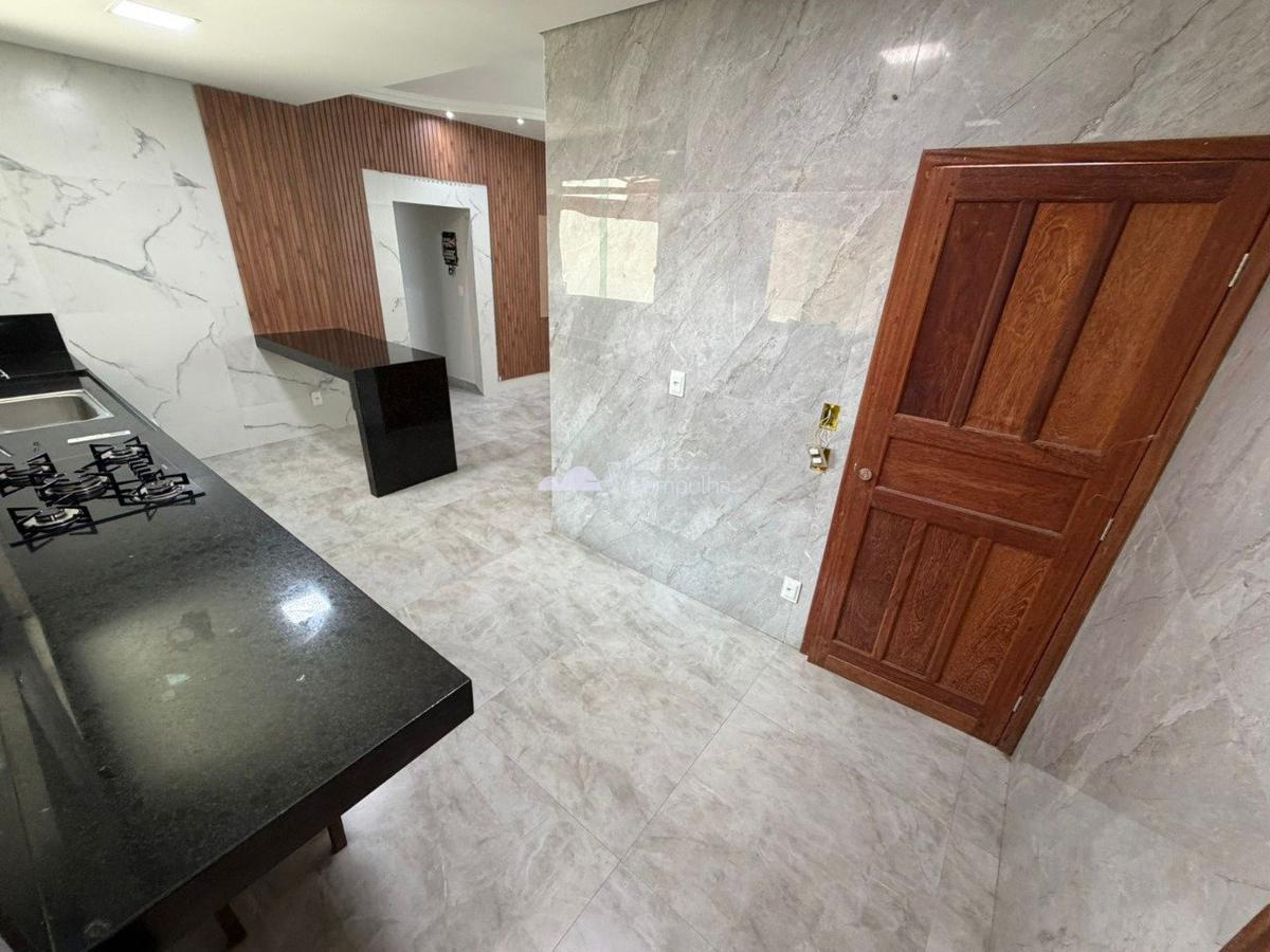 Casa, Santa Mônica, 3 Quartos, 2 Vagas, 1 Suíte