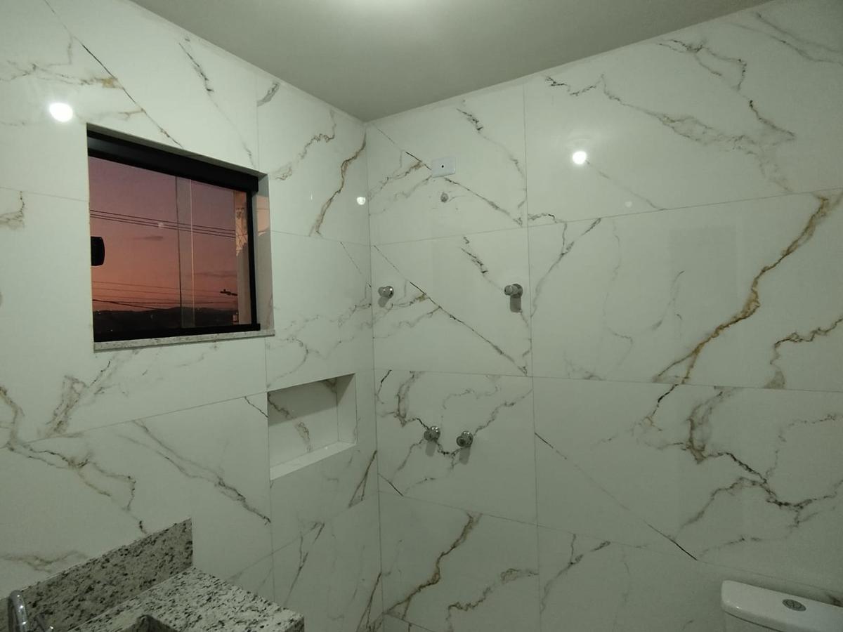 Casa, Floramar, 3 Quartos, 2 Vagas, 1 Suíte