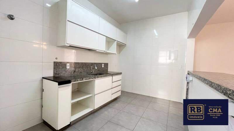 Apartamento, Centro, 4 Quartos, 2 Vagas, 1 Suíte