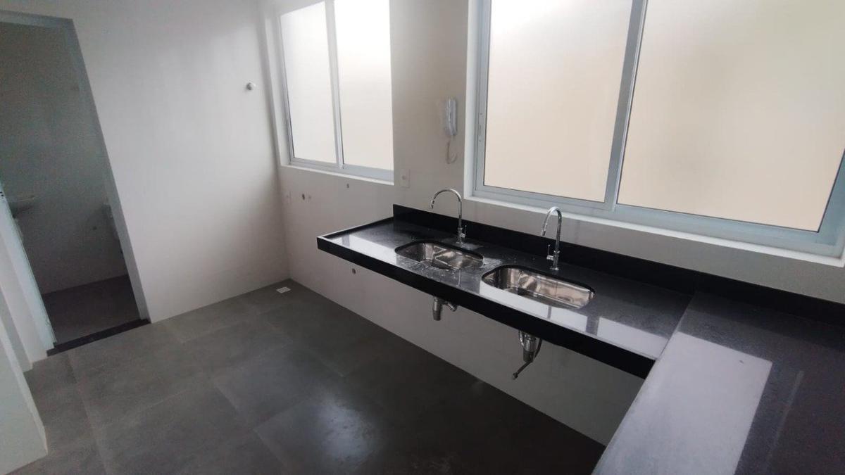 Apartamento, Fernão Dias, 4 Quartos, 3 Vagas, 1 Suíte