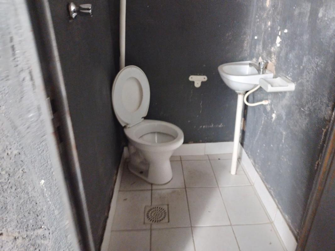 Galpão, Floramar, 0 Quarto, 20 Vagas