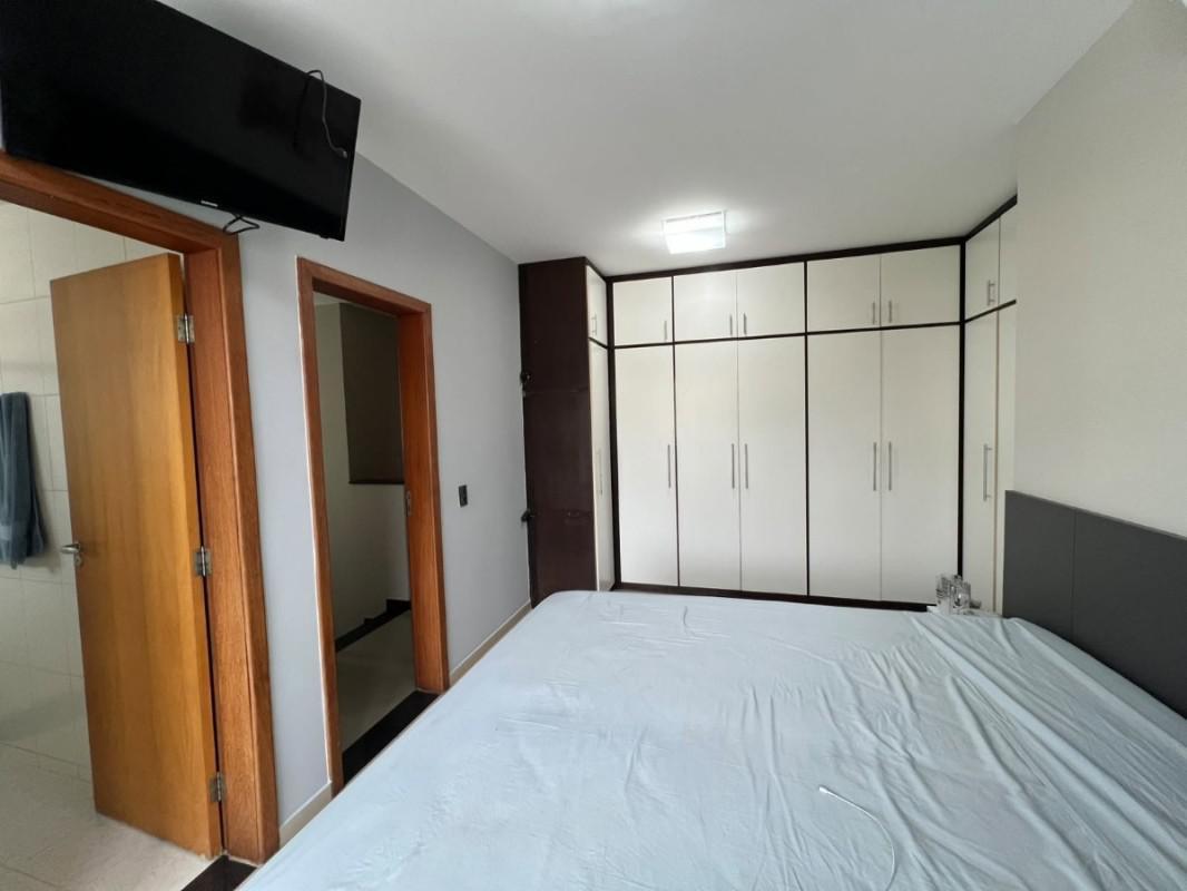Cobertura, Fernão Dias, 4 Quartos, 4 Vagas, 2 Suítes
