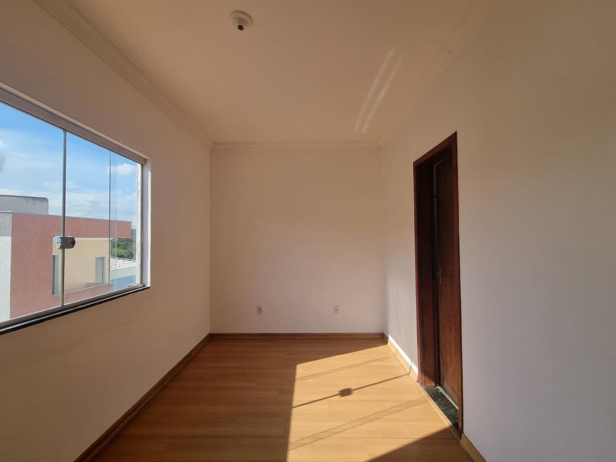 Casa, Masterville, 2 Quartos, 1 Vaga, 1 Suíte