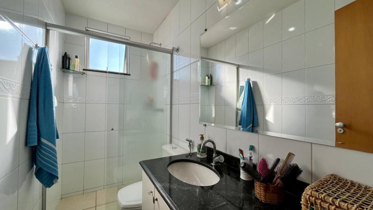 Apartamento, Sagrada Família, 3 Quartos, 2 Vagas, 1 Suíte