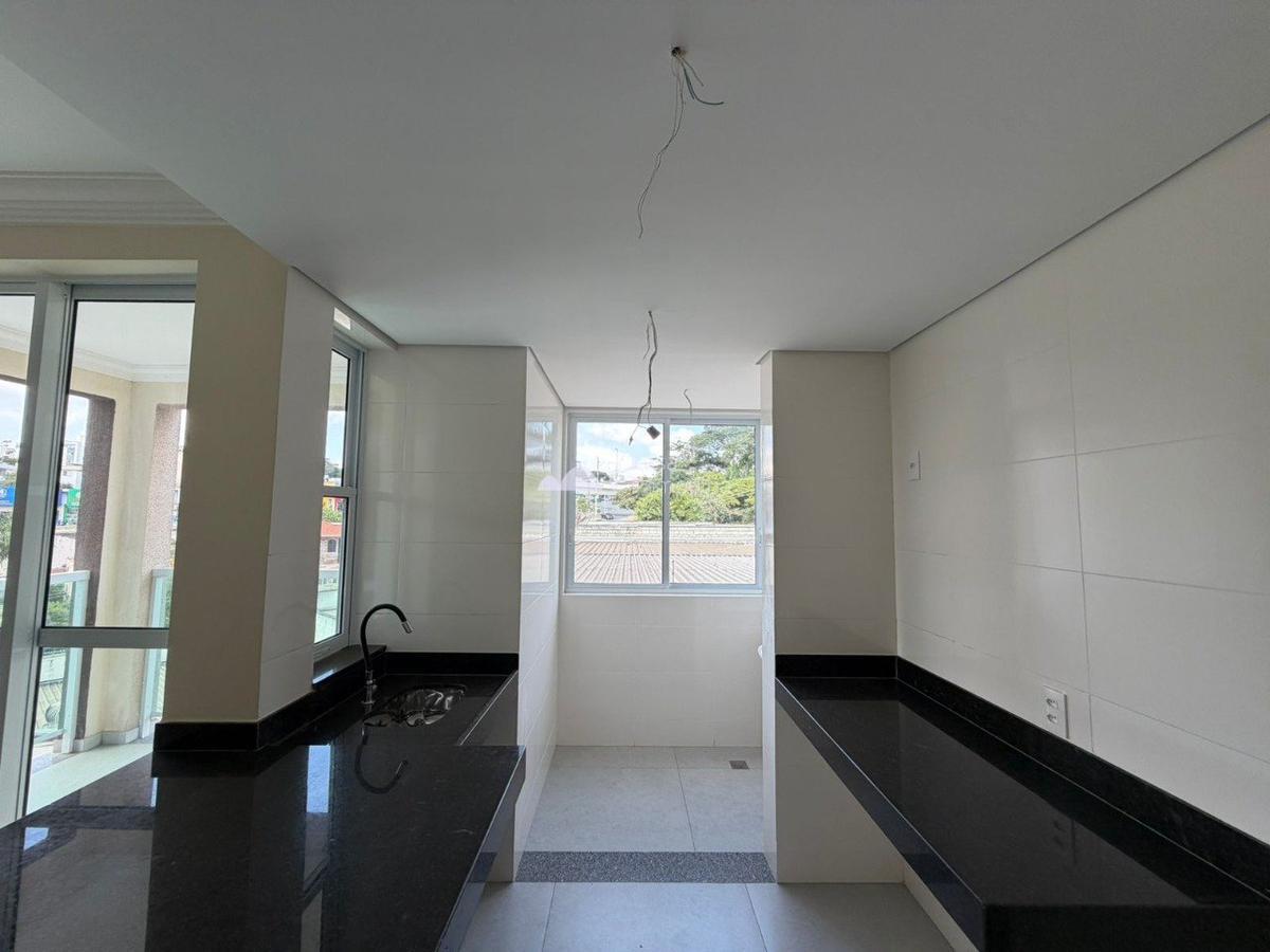 Apartamento, Santa Branca, 3 Quartos, 3 Vagas, 1 Suíte