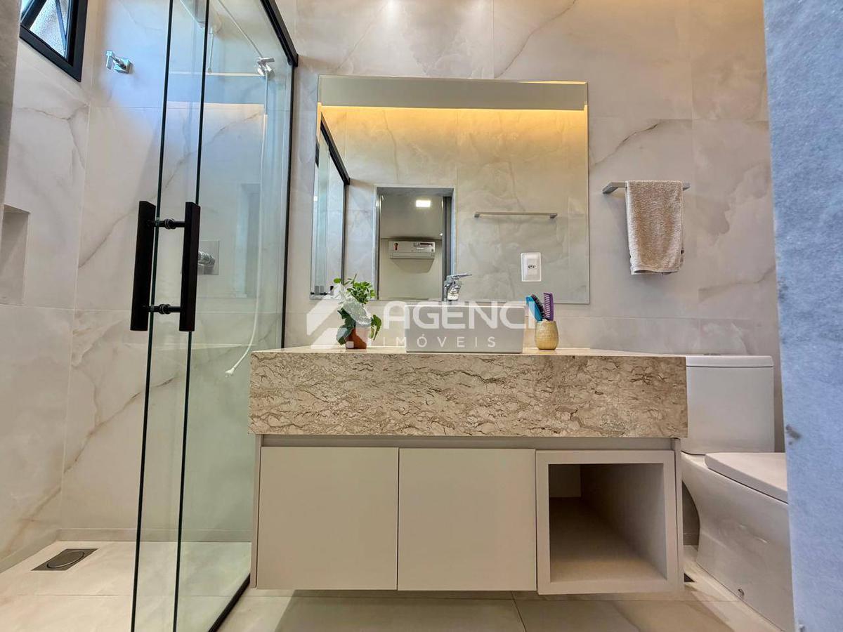 Casa, Portal do Sol, 4 Quartos, 0 Vaga, 4 Suítes