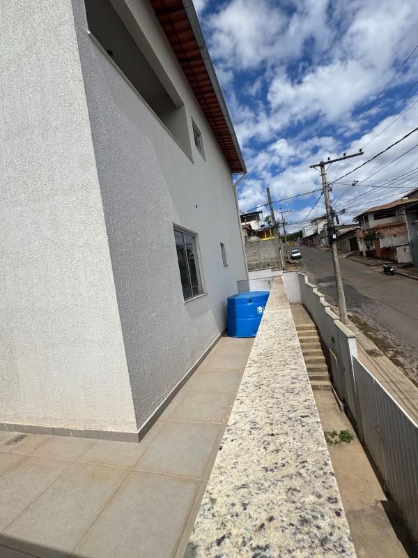 Casa, Serra Azul, 3 Quartos, 4 Vagas, 1 Suíte