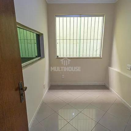 Casa, Santa Branca, 2 Quartos, 1 Vaga