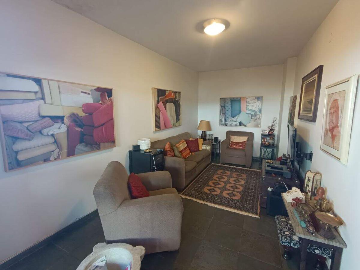 Prédio, Santo Antônio, 7 Quartos, 3 Vagas, 1 Suíte