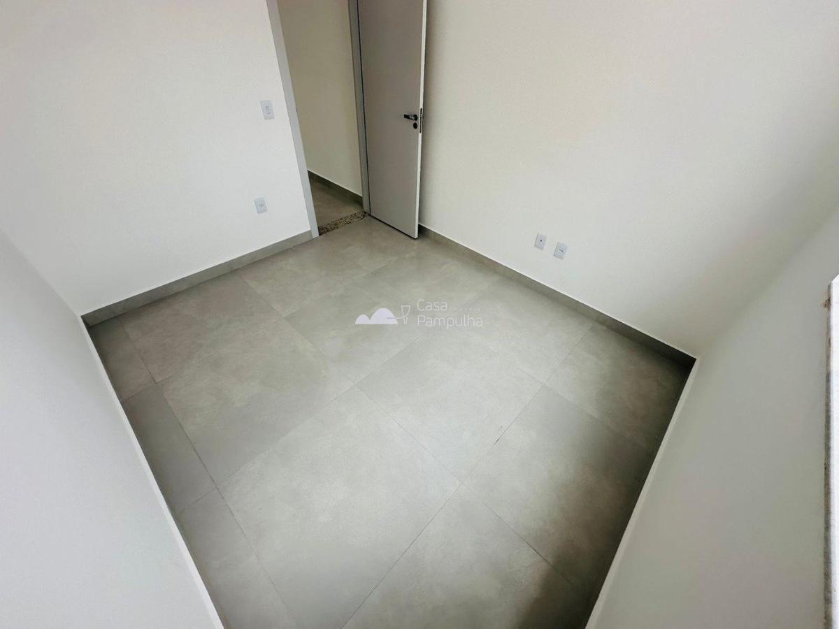 Casa, Jardim Leblon, 2 Quartos, 2 Vagas