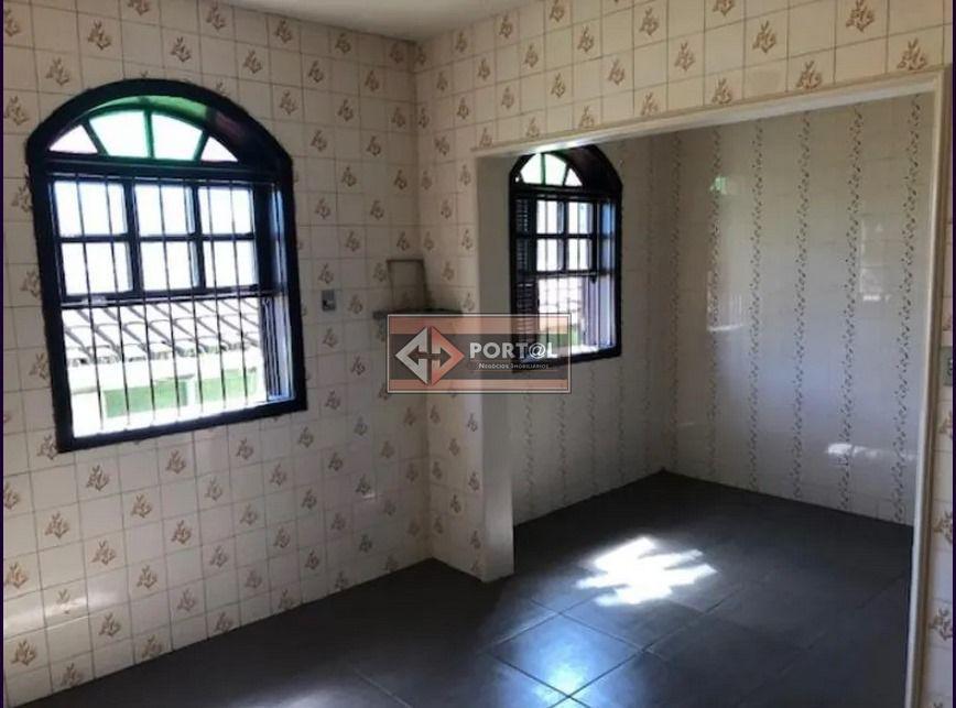 Casa, Planalto, 3 Quartos, 3 Vagas, 1 Suíte