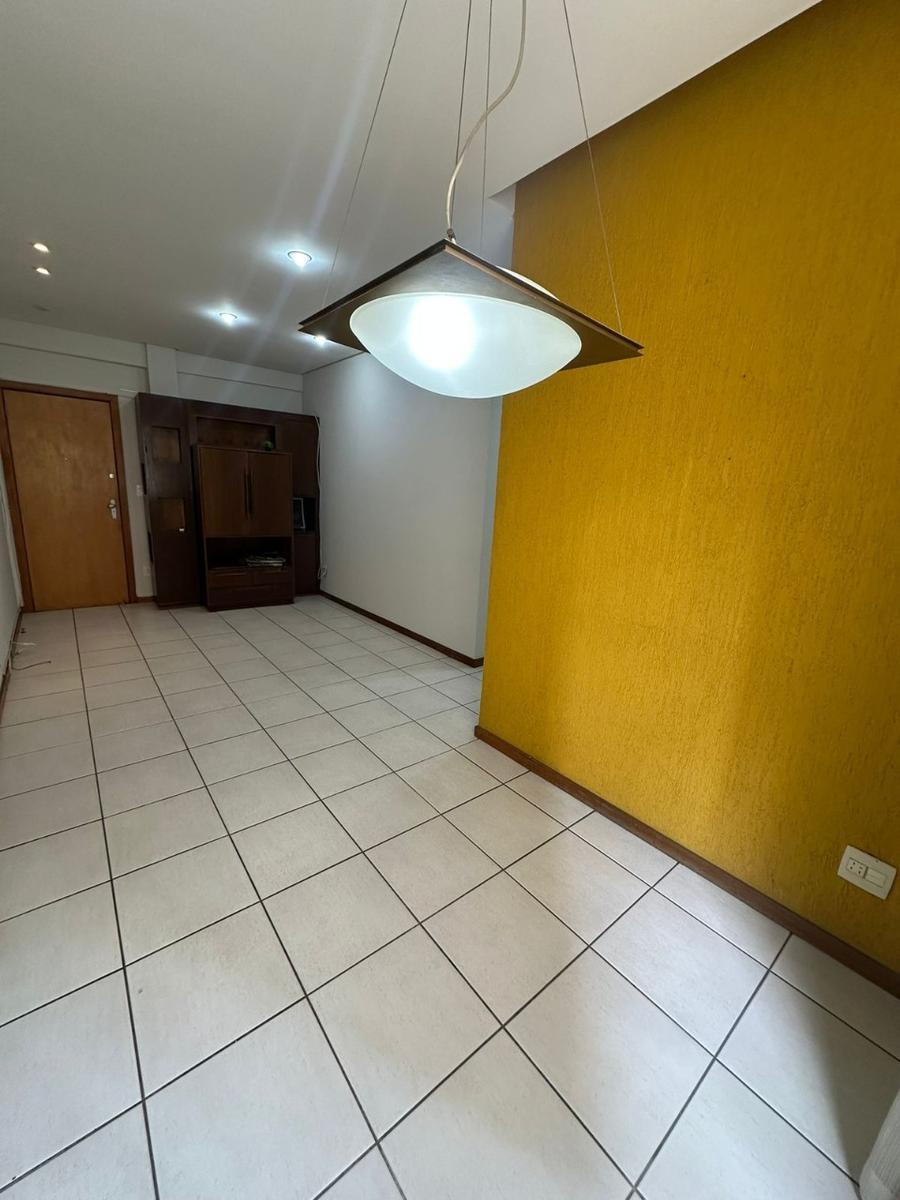 Apartamento, Funcionários, 2 Quartos, 2 Vagas
