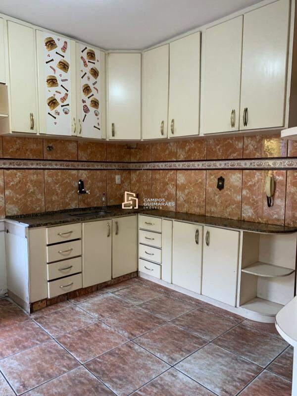 Casa, Lindéia, 4 Quartos, 3 Vagas, 2 Suítes