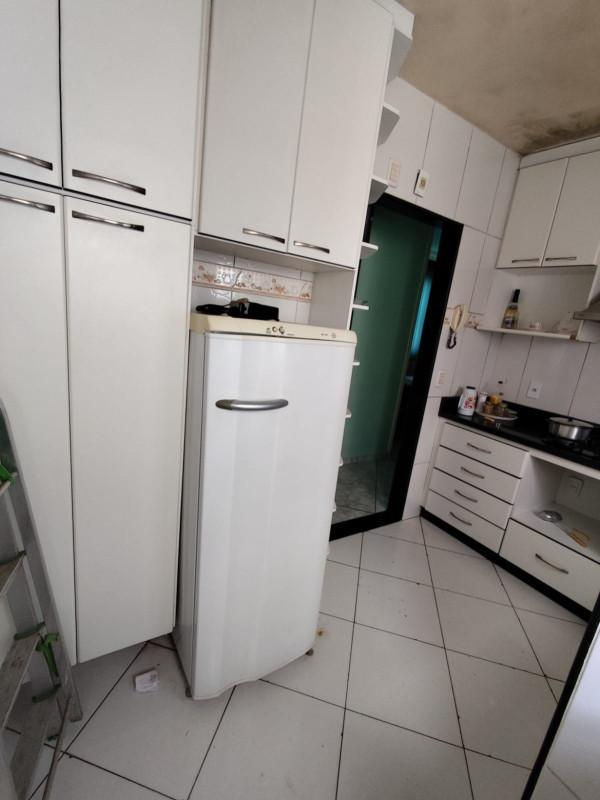 Apartamento, Santa Helena (barreiro), 3 Quartos, 1 Vaga
