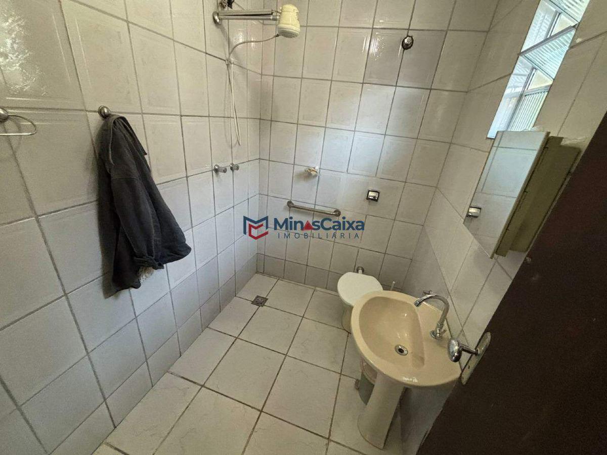 Casa, Bromélias, 4 Quartos, 2 Vagas, 1 Suíte