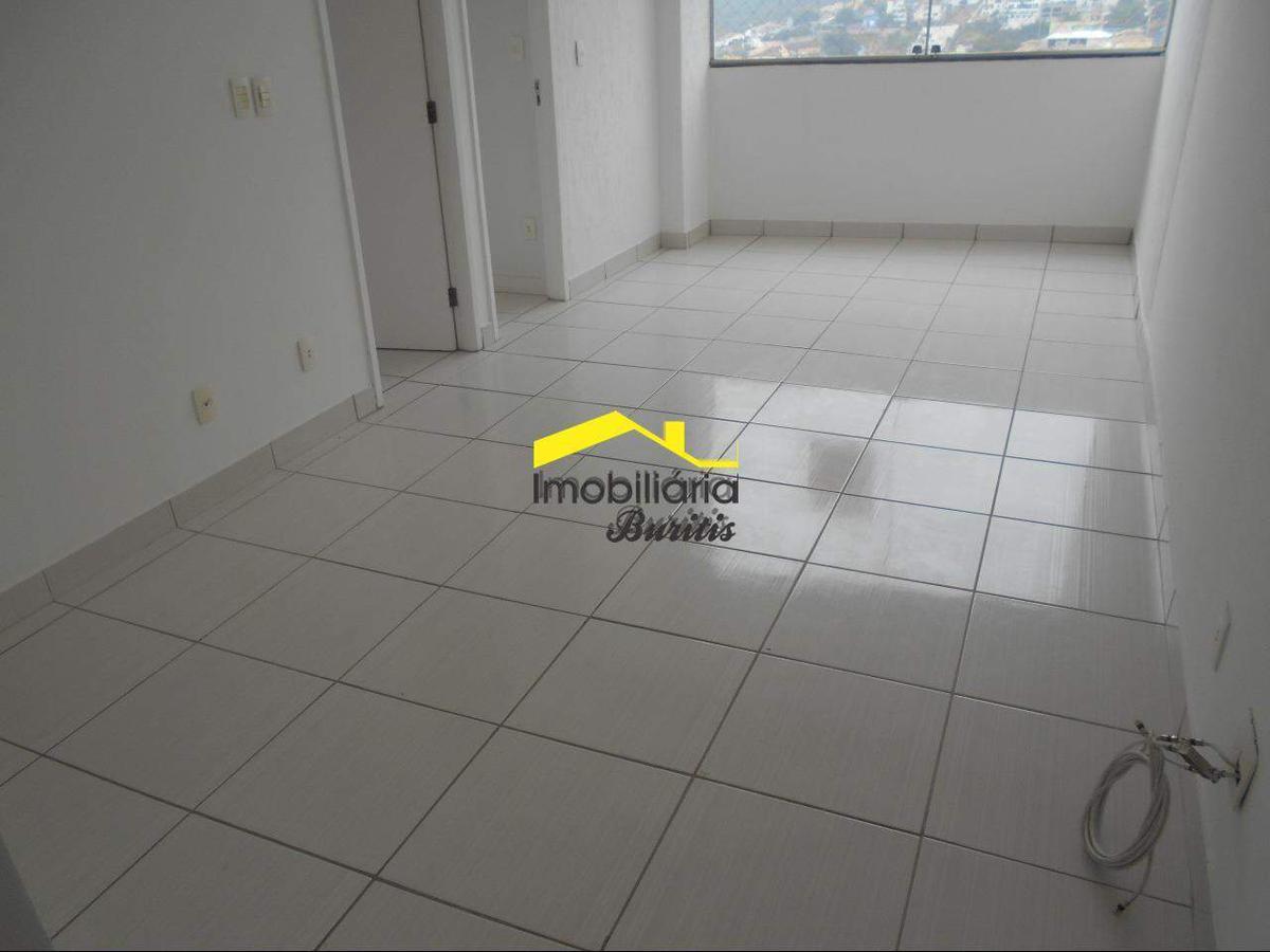 Apartamento, Estoril, 2 Quartos, 2 Vagas, 1 Suíte