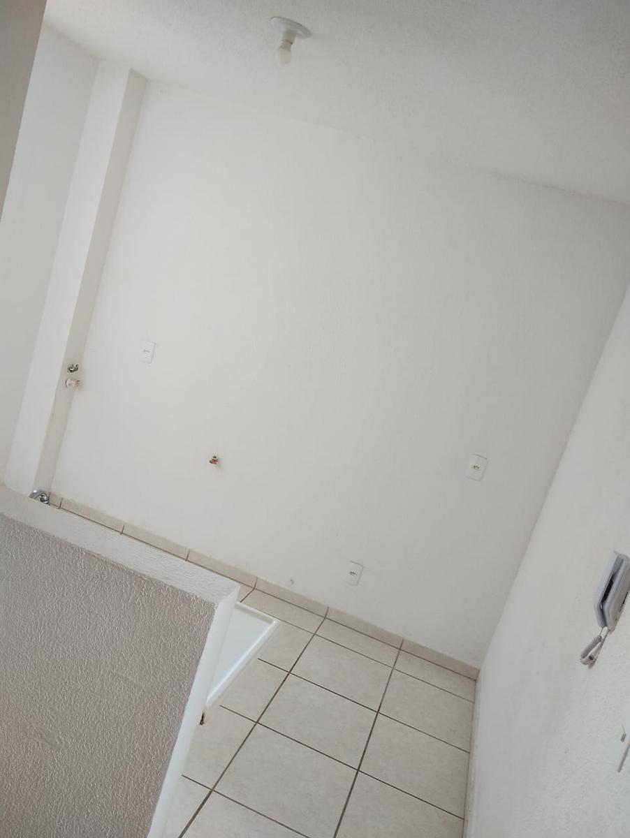 Apartamento, Nacional, 2 Quartos, 1 Vaga