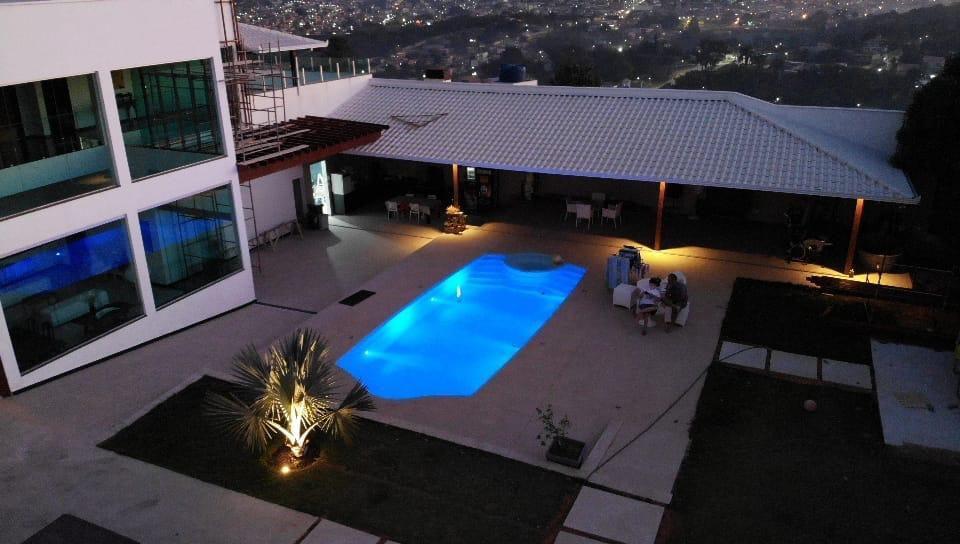 Casa, Condomínio Vale do Ouro, 5 Quartos, 0 Vaga, 5 Suítes