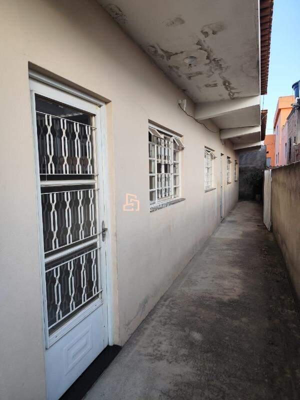 Casa, Milionários, 2 Quartos, 1 Vaga