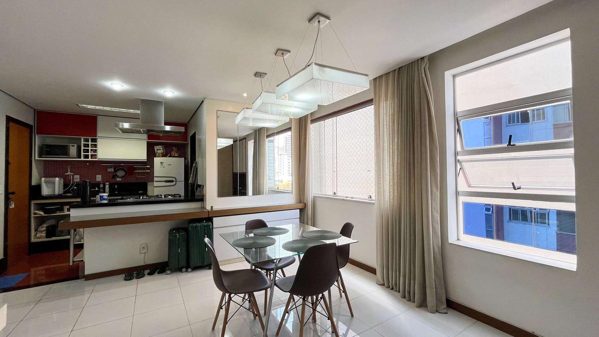 Apartamento, Funcionários, 2 Quartos, 2 Vagas, 1 Suíte