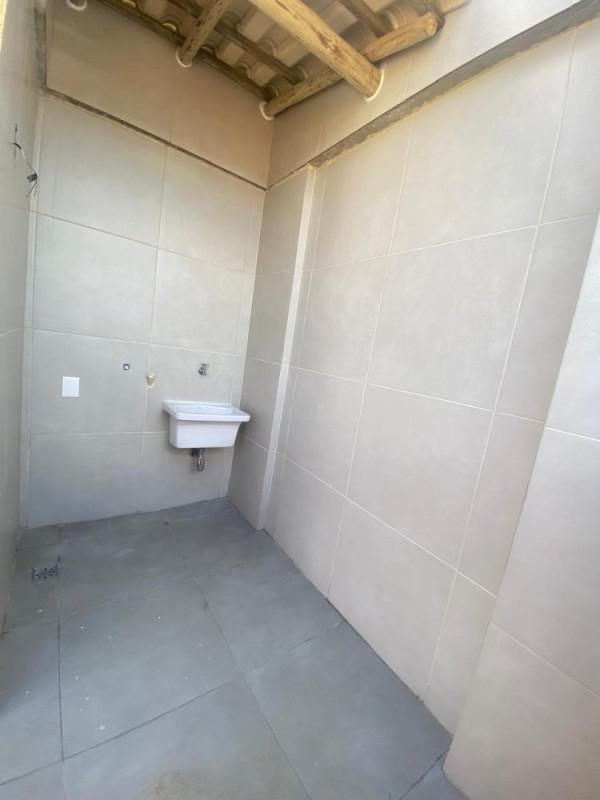 Cobertura, Tirol (barreiro), 3 Quartos, 2 Vagas, 1 Suíte