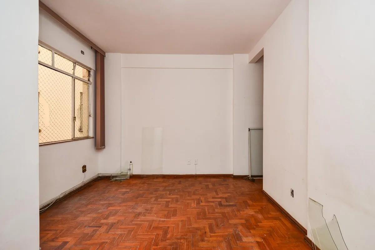 Apartamento, Centro, 2 Quartos, 0 Vaga