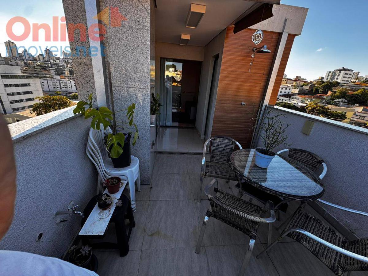 Cobertura, Sagrada Família, 2 Quartos, 0 Vaga, 2 Suítes