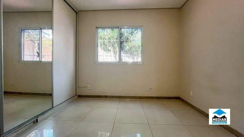 Casa, Sagrada Família, 4 Quartos, 3 Vagas, 1 Suíte
