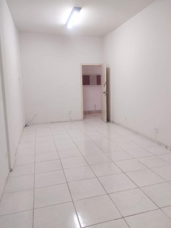 Sala, Barro Preto, 0 Quarto, 0 Vaga
