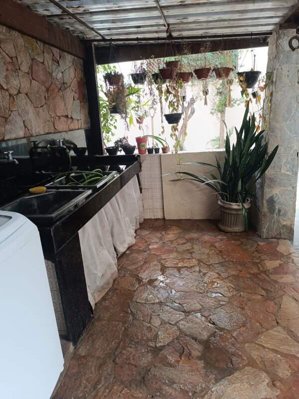 Casa, Jardim América, 3 Quartos, 4 Vagas, 2 Suítes