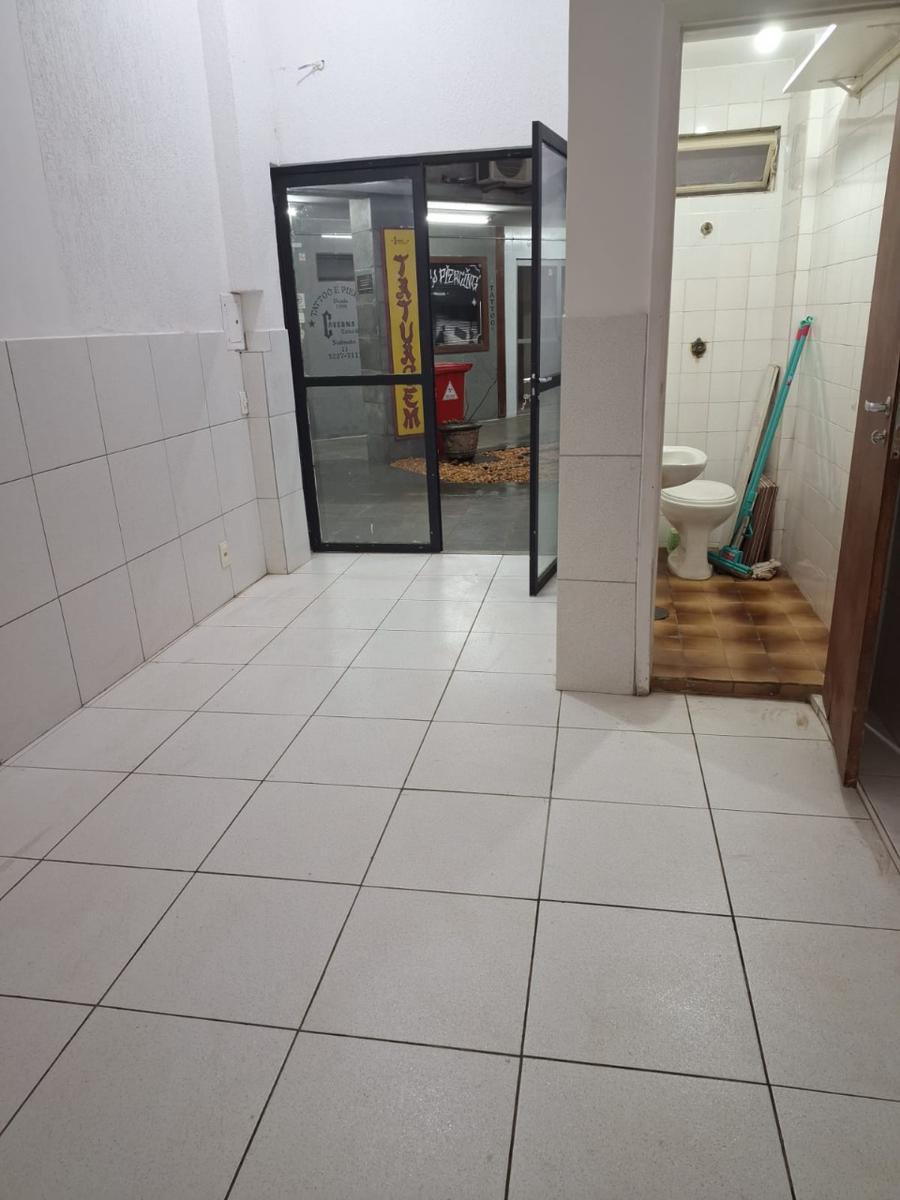 Andar, Savassi, 0 Quarto, 0 Vaga