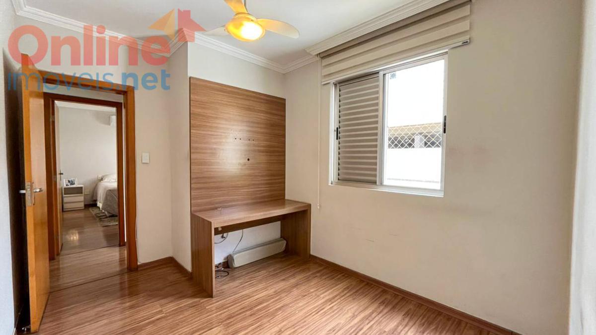 Apartamento, Castelo, 3 Quartos, 0 Vaga, 1 Suíte